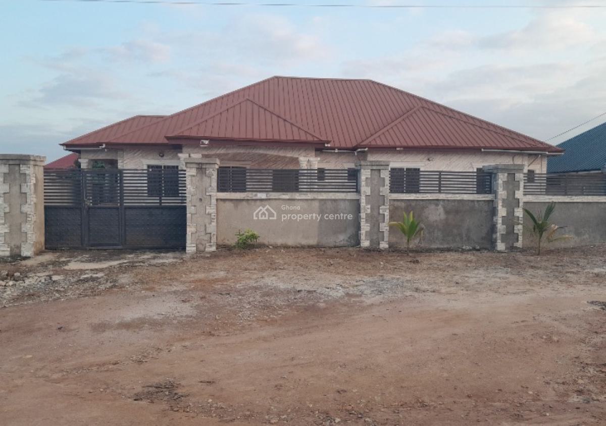 5 Bedrooms, Ejisu Akyawkrom, on Juaben Road, Ejisu-juaben Municipal, Ashanti, House for Sale