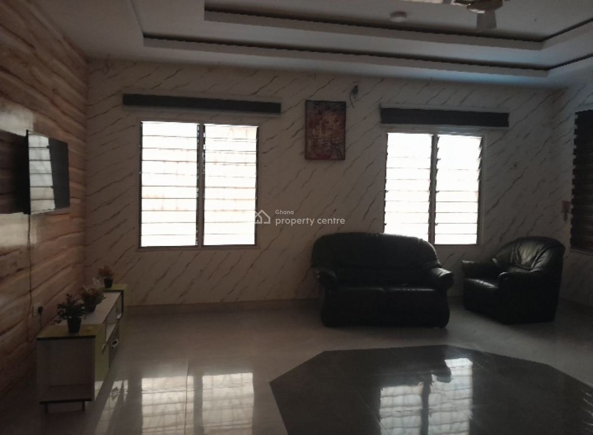 5 Bedrooms, Ejisu Akyawkrom, on Juaben Road, Ejisu-juaben Municipal, Ashanti, House for Sale