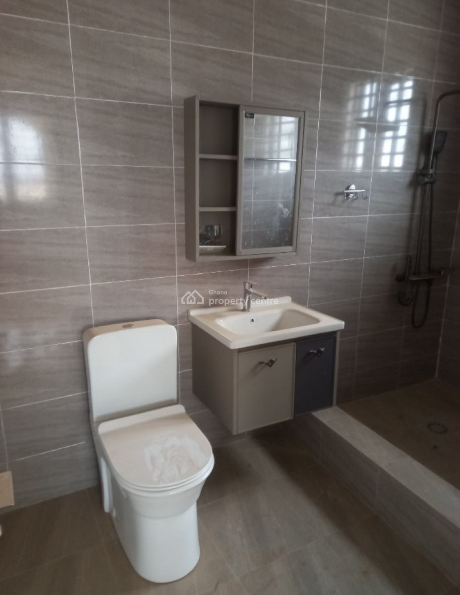 5 Bedrooms, Buoho ( Sasa), Kumasi Metropolitan, Ashanti, House for Sale