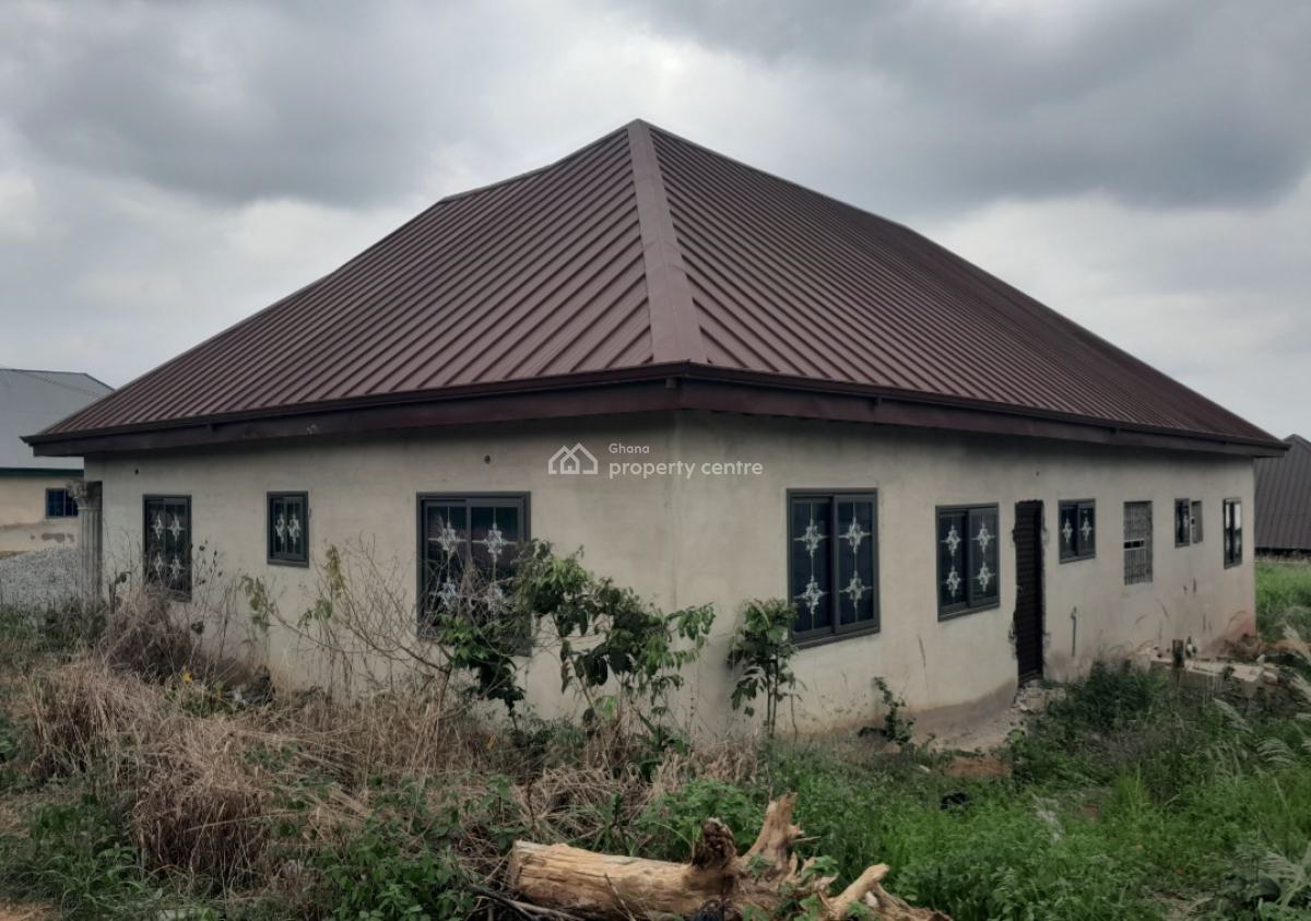 6 Bedrooms, Ntonso, After Mampongteng Aboaso., Kumasi Metropolitan, Ashanti, House for Sale