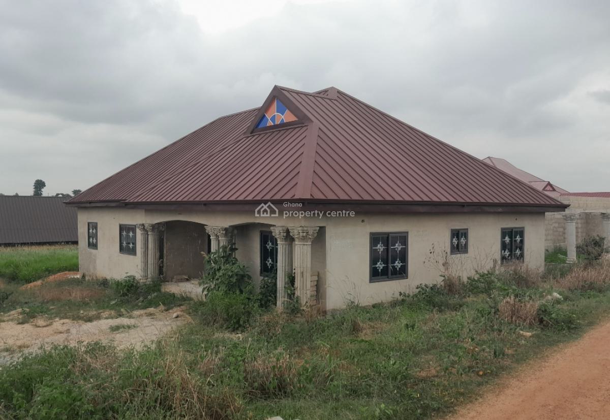 6 Bedrooms, Ntonso, After Mampongteng Aboaso., Kumasi Metropolitan, Ashanti, House for Sale