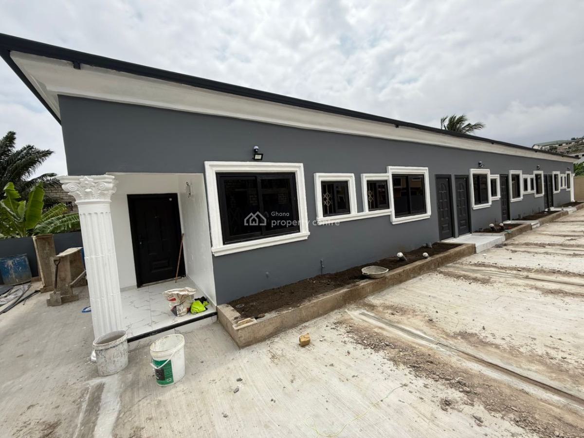 7 Units of Single Self Contained at  Awoshie, Onyinase, Awoshie, Ga Central Municipal, Accra, Mini Flat for Sale