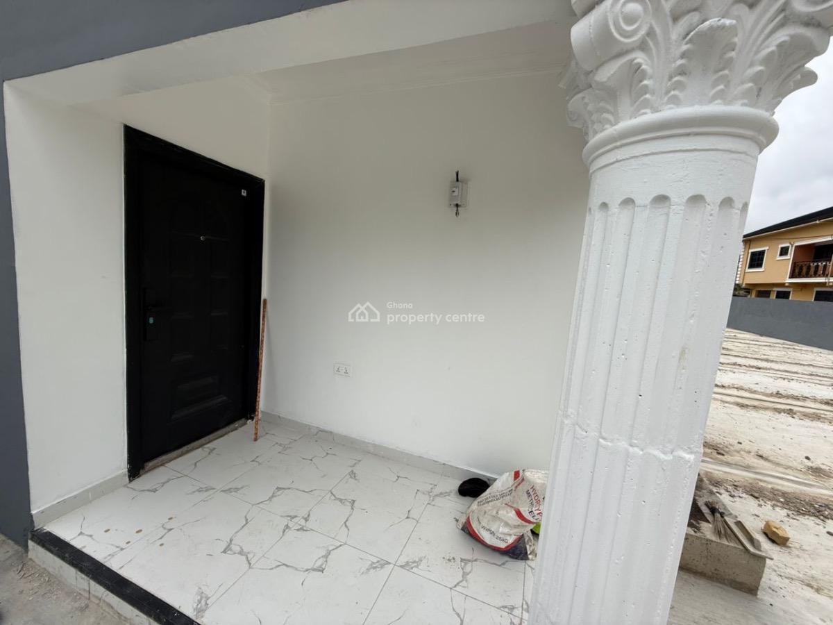 7 Units of Single Self Contained at  Awoshie, Onyinase, Awoshie, Ga Central Municipal, Accra, Mini Flat for Sale