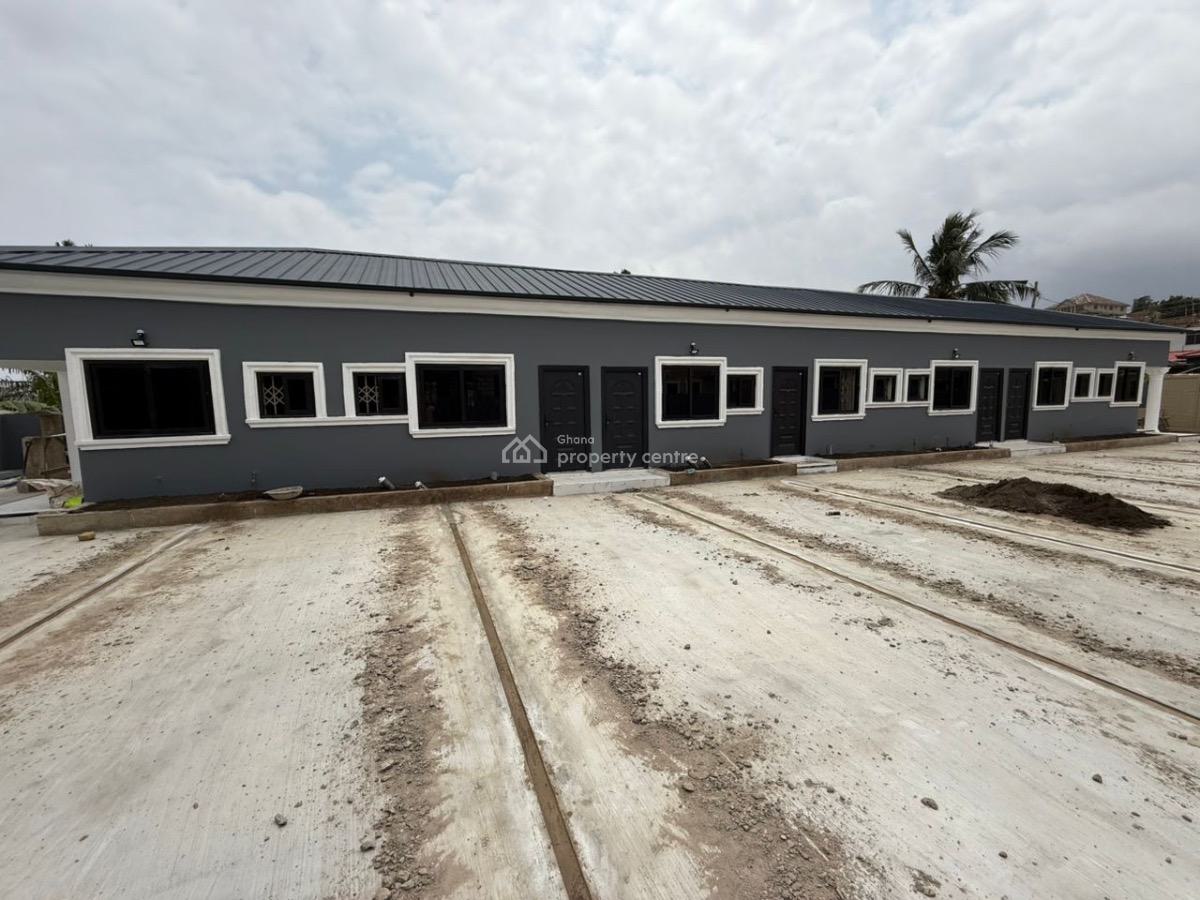 7 Units of Single Self Contained at  Awoshie, Onyinase, Awoshie, Ga Central Municipal, Accra, Mini Flat for Sale