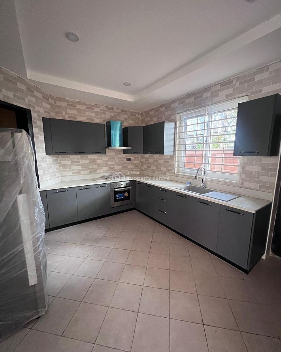 3 Bedroom Townhouse with Staff Quarters in a Gated Community, West Airport, Airport Residential Area, Accra, Townhouse for Rent