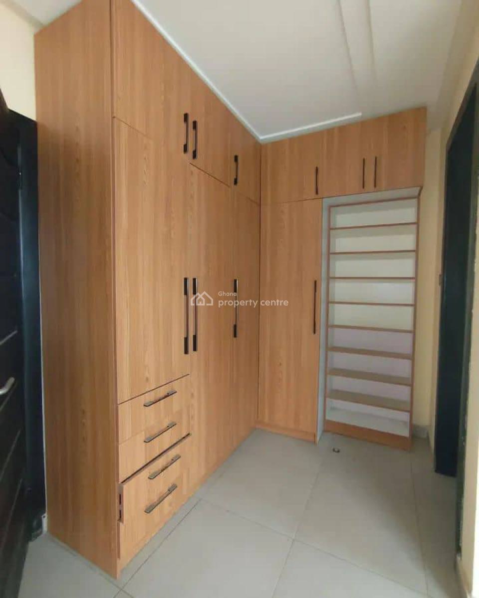 3 Bedroom Townhouse with Staff Quarters in a Gated Community, West Airport, Airport Residential Area, Accra, Townhouse for Rent