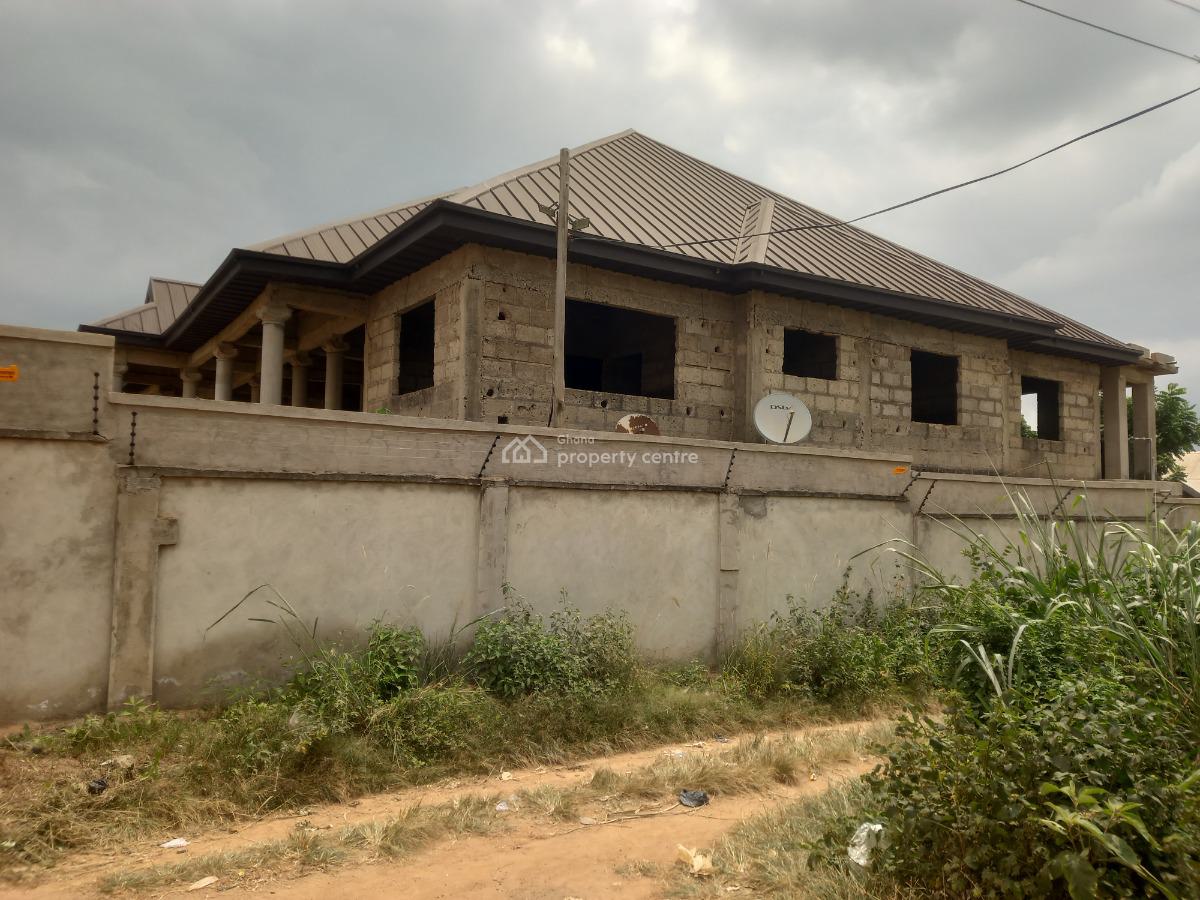 8 Bedrooms, Near Antoa Shs, Kumasi Metropolitan, Ashanti, House for Sale