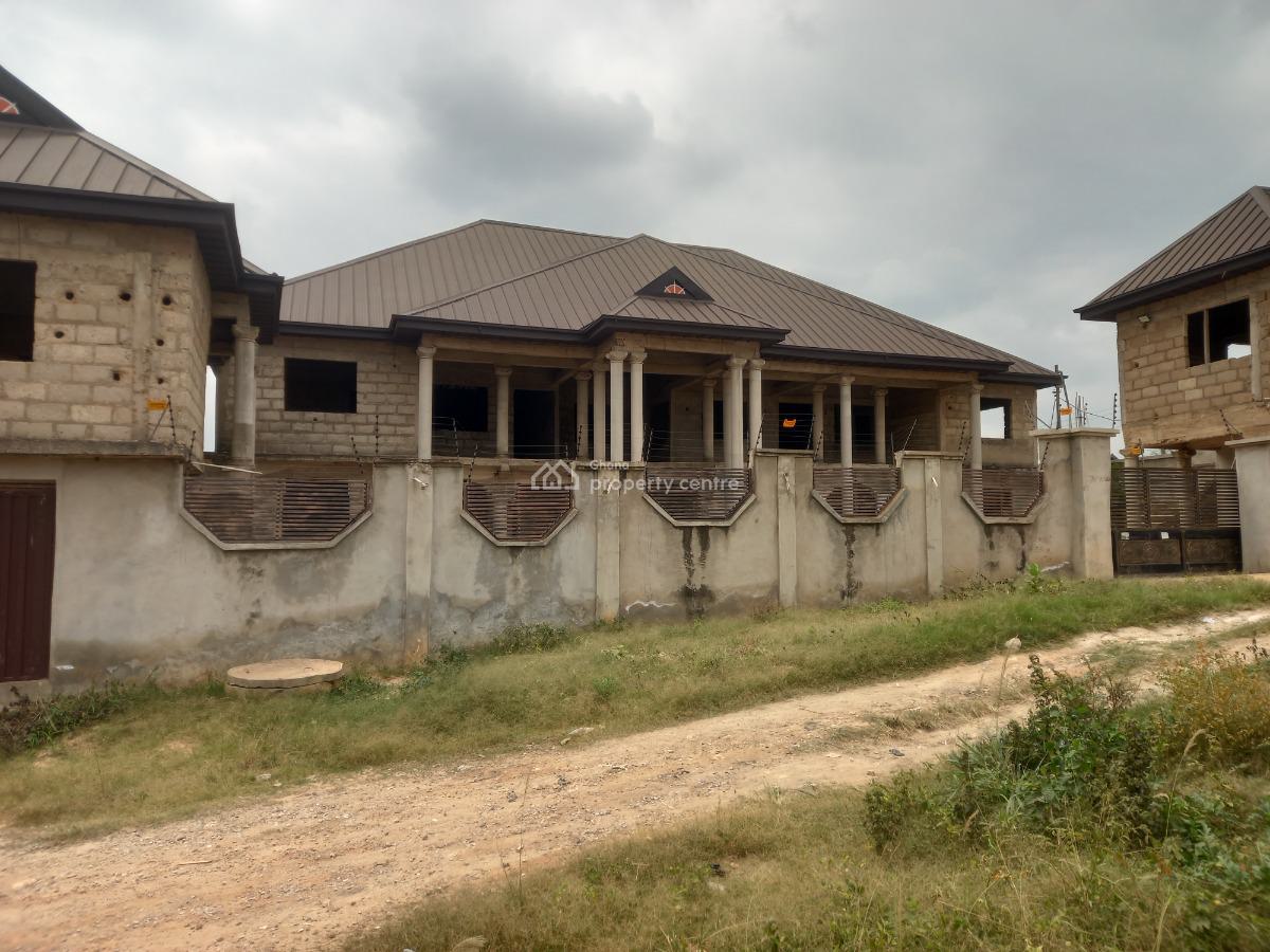 8 Bedrooms, Near Antoa Shs, Kumasi Metropolitan, Ashanti, House for Sale