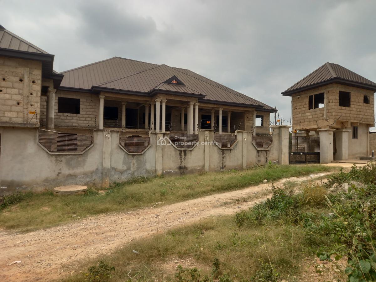 8 Bedrooms, Near Antoa Shs, Kumasi Metropolitan, Ashanti, House for Sale
