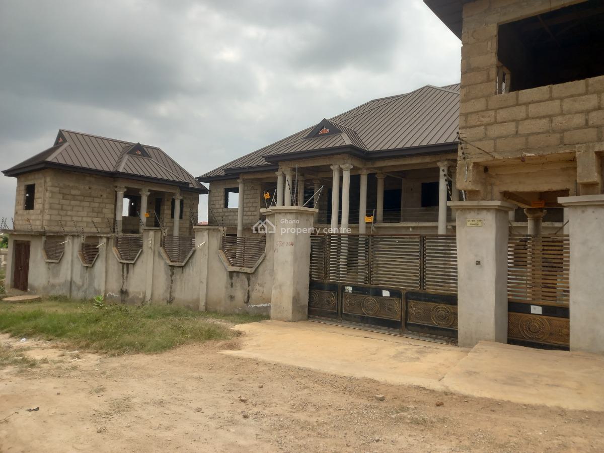 8 Bedrooms, Antoa, Close to Main Road, Kumasi Metropolitan, Ashanti, Commercial Property for Sale