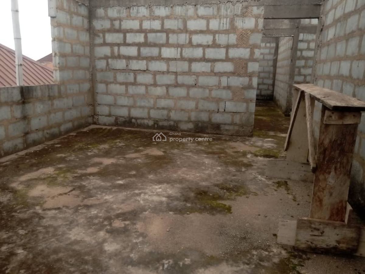Uncompleted 6 Bedrooms at Sonitra, Odumase Sonitra, Ga West Municipal, Accra, Detached Bungalow for Sale