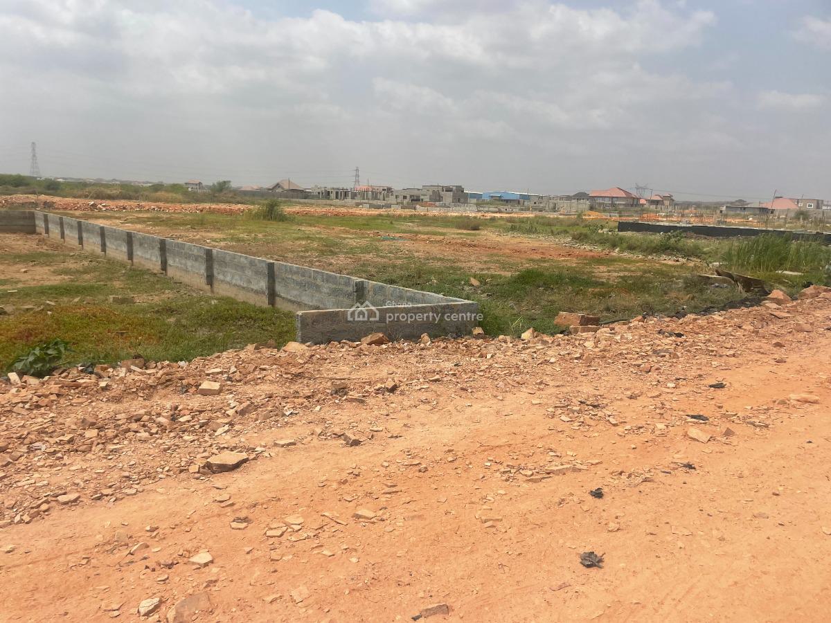 Verified Half Plot Near Adom Estate, Tema Community 25, Adom Estate Road, Community 25, Tema, Accra, Mixed-use Land for Sale