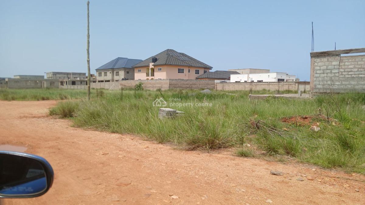 Easy Land, Easy Life - Half Plot at Cedar Court, Comm.25, Devtraco Road, Community 25, Tema, Accra, Mixed-use Land for Sale
