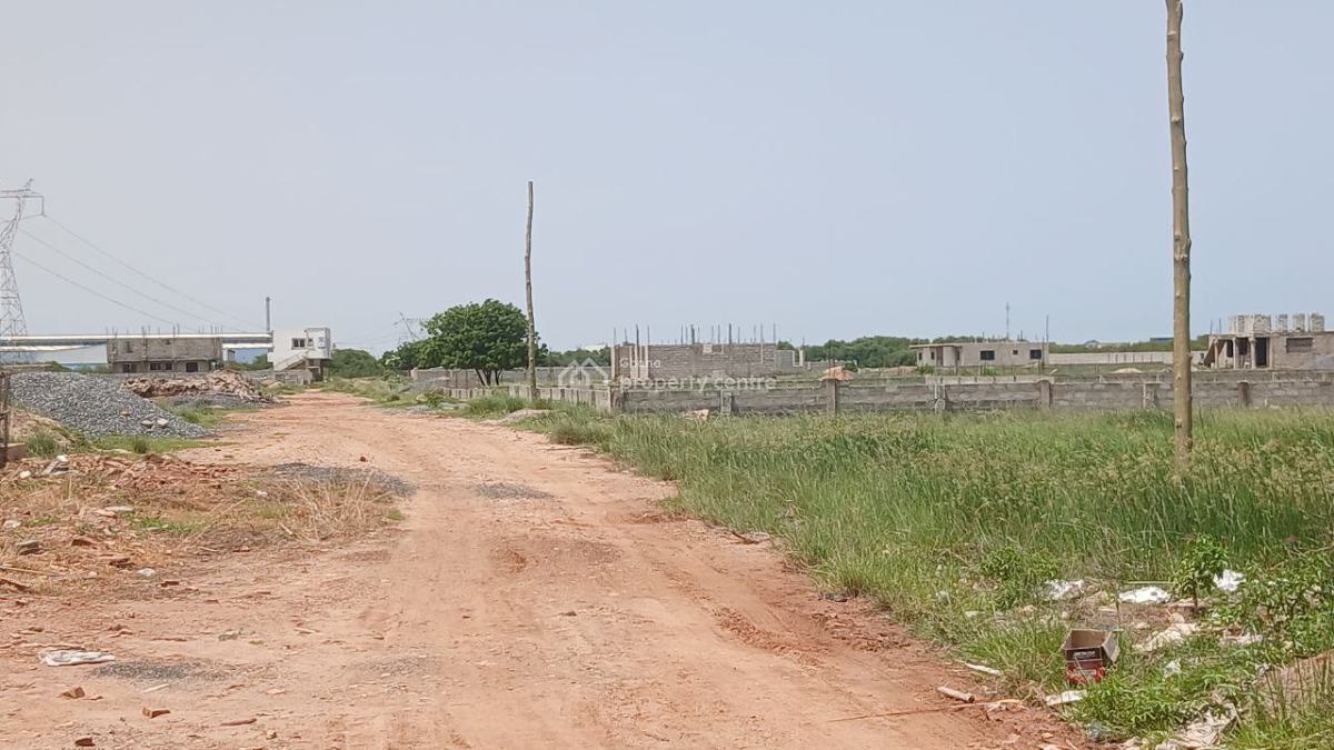 Easy Land, Easy Life - Half Plot at Cedar Court, Comm.25, Devtraco Road, Community 25, Tema, Accra, Mixed-use Land for Sale