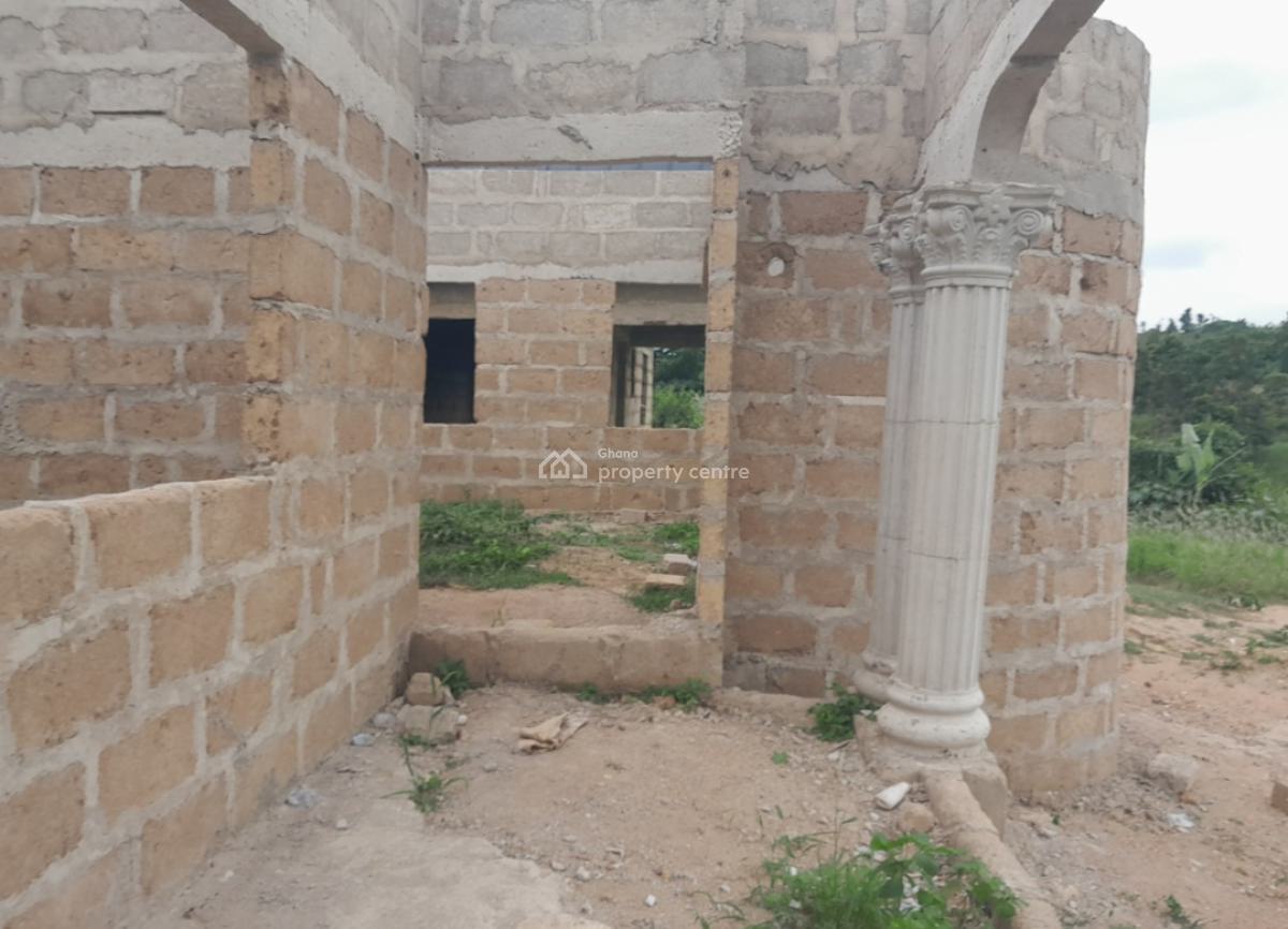 3 Bedrooms, Ntonso New Site, Near Mampongteng., Kumasi Metropolitan, Ashanti, House for Sale