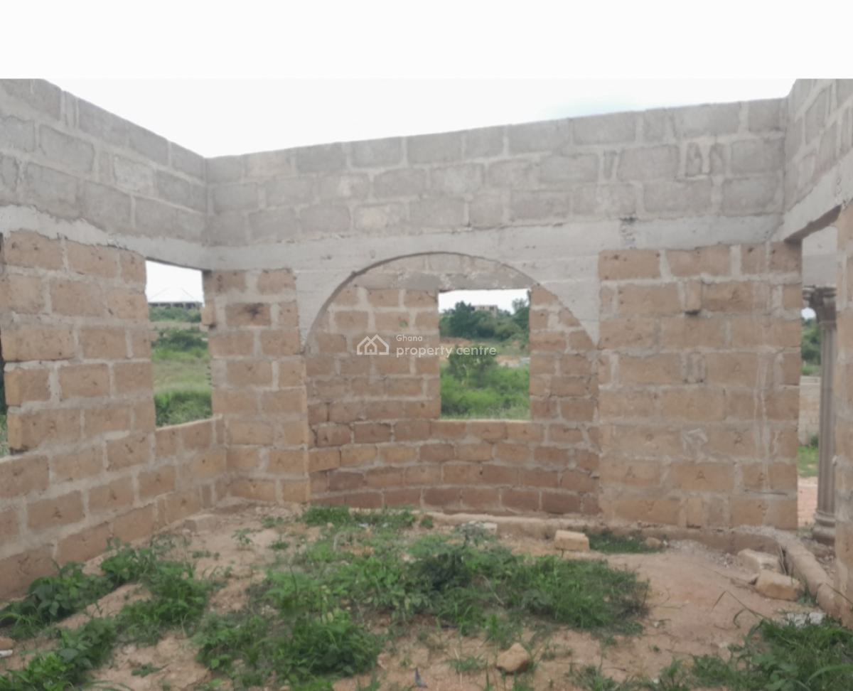 3 Bedrooms, Ntonso New Site, Near Mampongteng., Kumasi Metropolitan, Ashanti, House for Sale