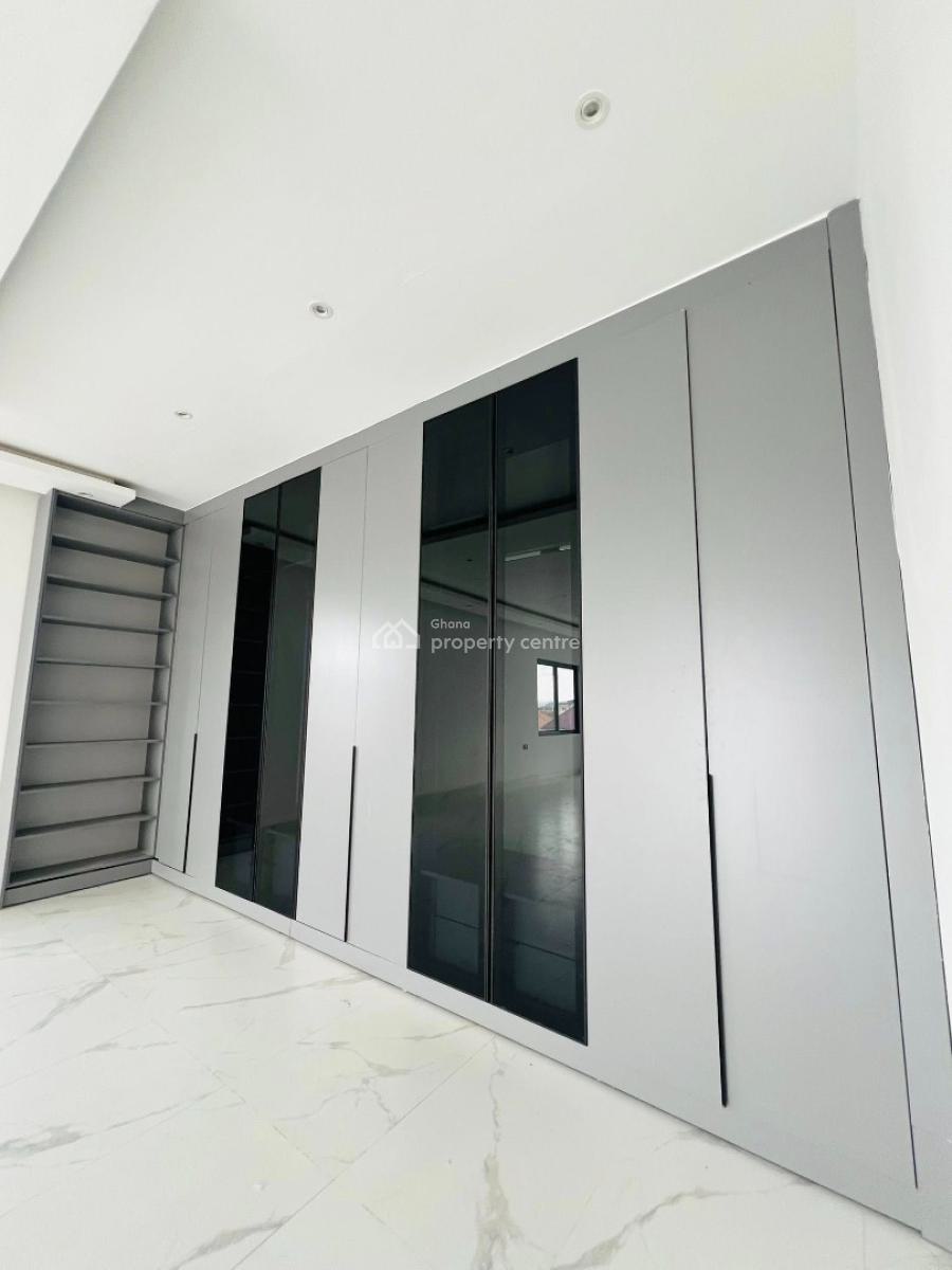 Executive 4 Bedrooms, Ashaley Botwe, Adenta Municipal, Accra, House for Sale