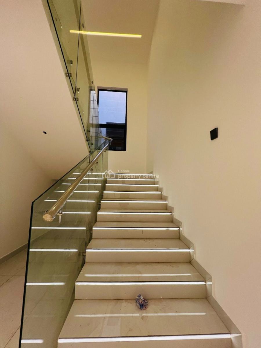 Executive 4 Bedrooms, Ashaley Botwe, Adenta Municipal, Accra, House for Sale