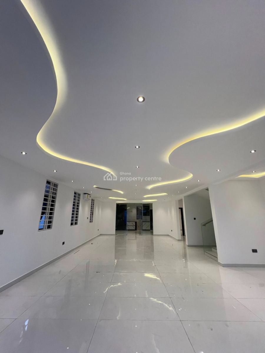 Executive 4 Bedrooms, Ashaley Botwe, Adenta Municipal, Accra, House for Sale