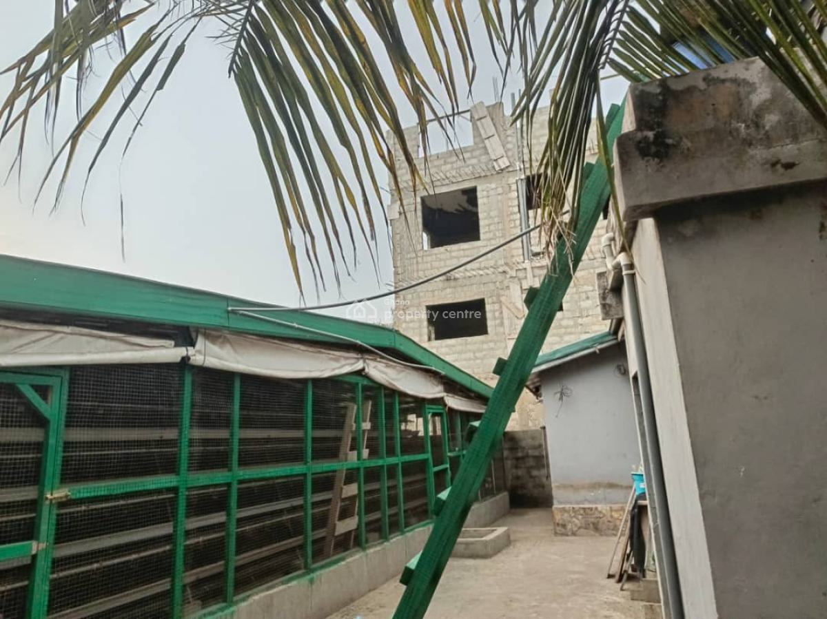 18 Units of Chamber N Hall at School Junction, School Junction, Ashaley Botwe, Adenta Municipal, Accra, Apartment for Sale