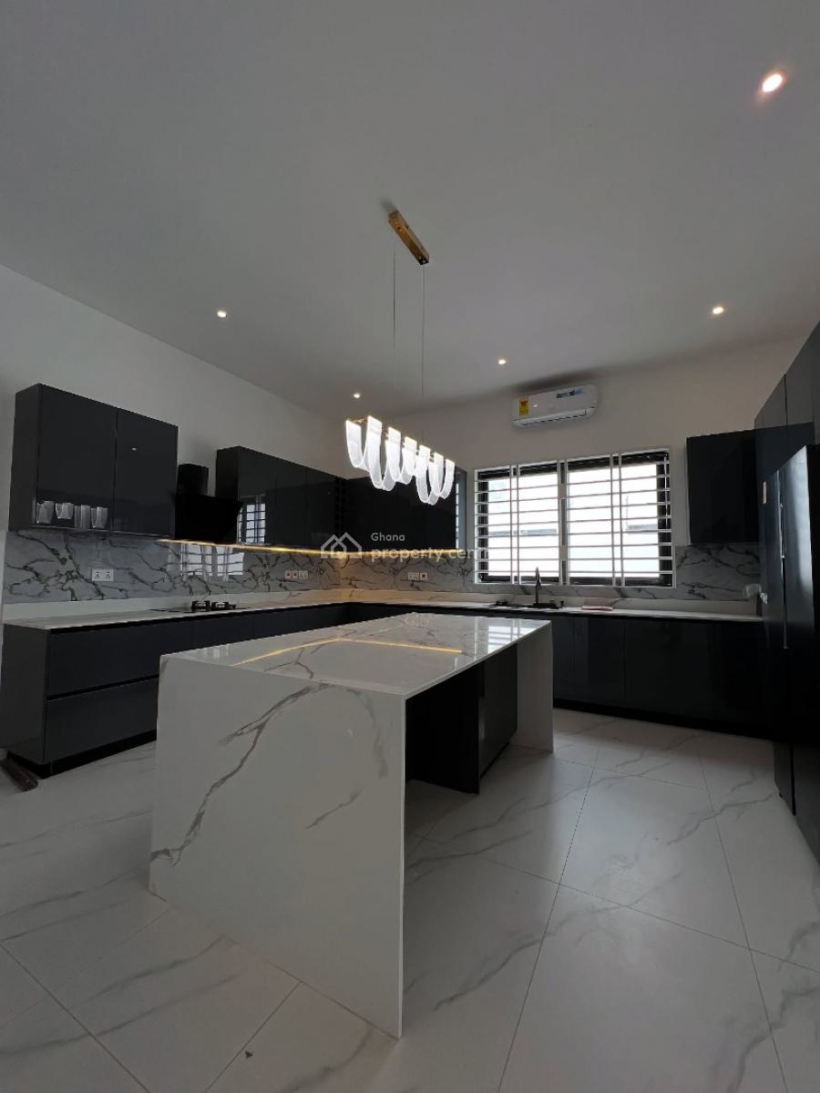 Executive  5 Bedroom, Sakumono, Tema, Accra, House for Sale