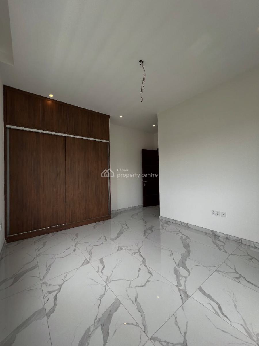 Executive  5 Bedroom, Sakumono, Tema, Accra, House for Sale