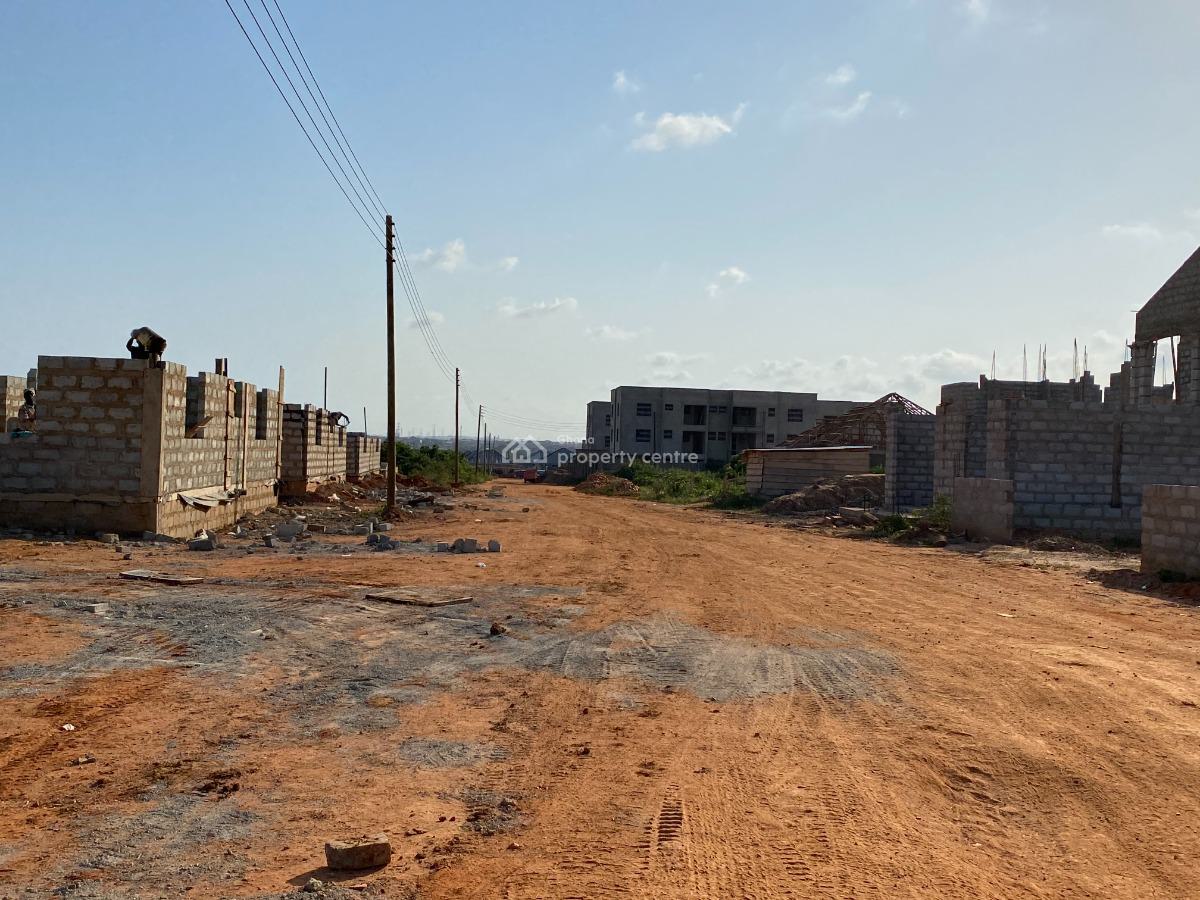 Build Smart in Tema Community 25 -- Prices Wont Wait, Devtraco Road, Community 25, Tema, Accra, Mixed-use Land for Sale