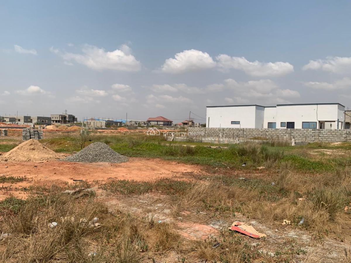 Settle Smart -- Half Plot in Serene Tema Community 25, Devtraco Road, Community 25, Tema, Accra, Mixed-use Land for Sale