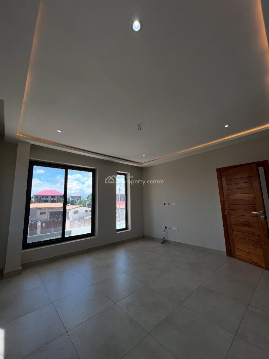 Executive 4 Bedroom, Ga East Municipal, Accra, House for Sale
