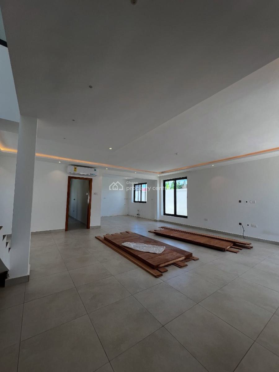 Executive 4 Bedroom, Ga East Municipal, Accra, House for Sale