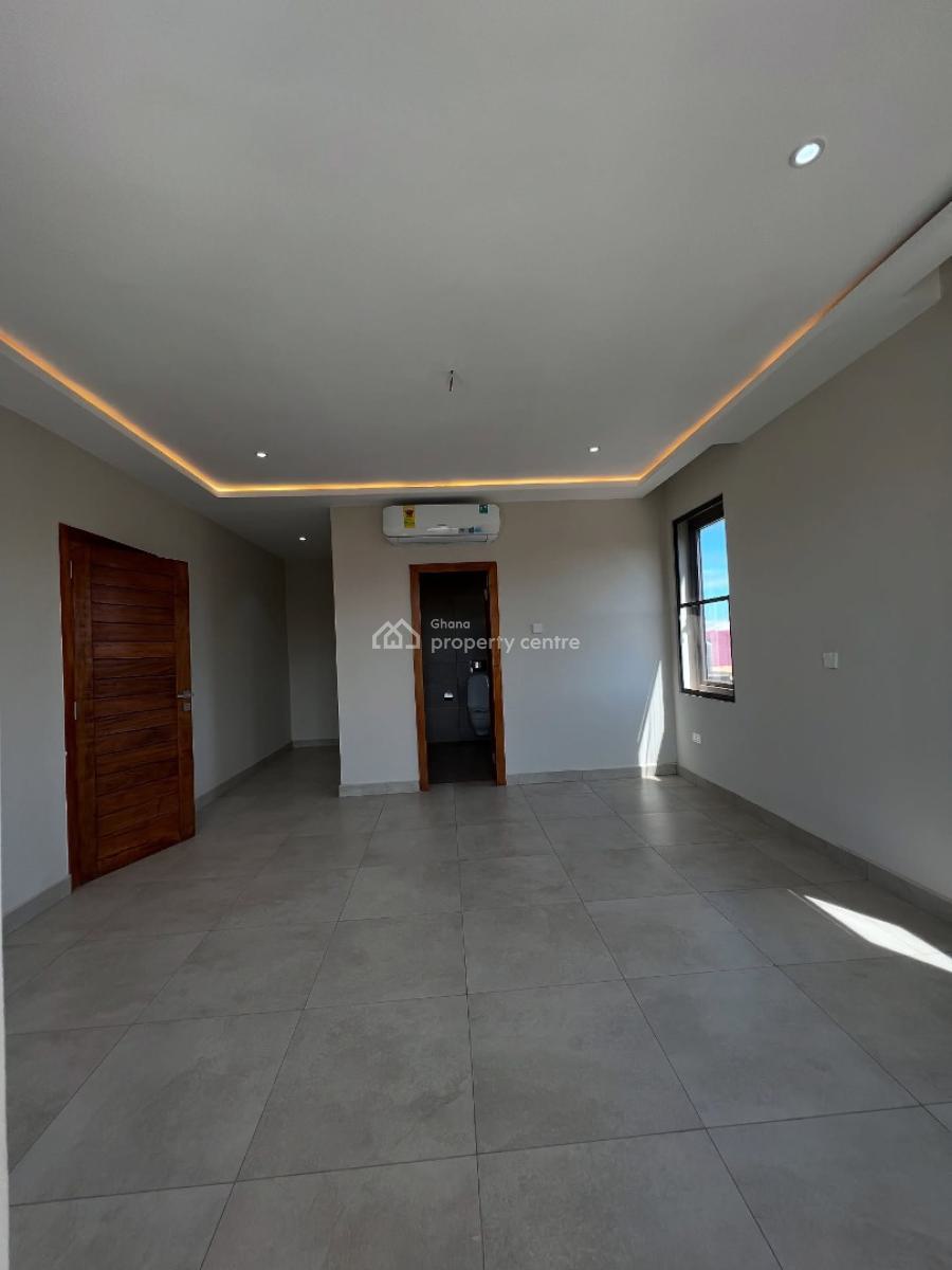 Executive 4 Bedroom, Ga East Municipal, Accra, House for Sale