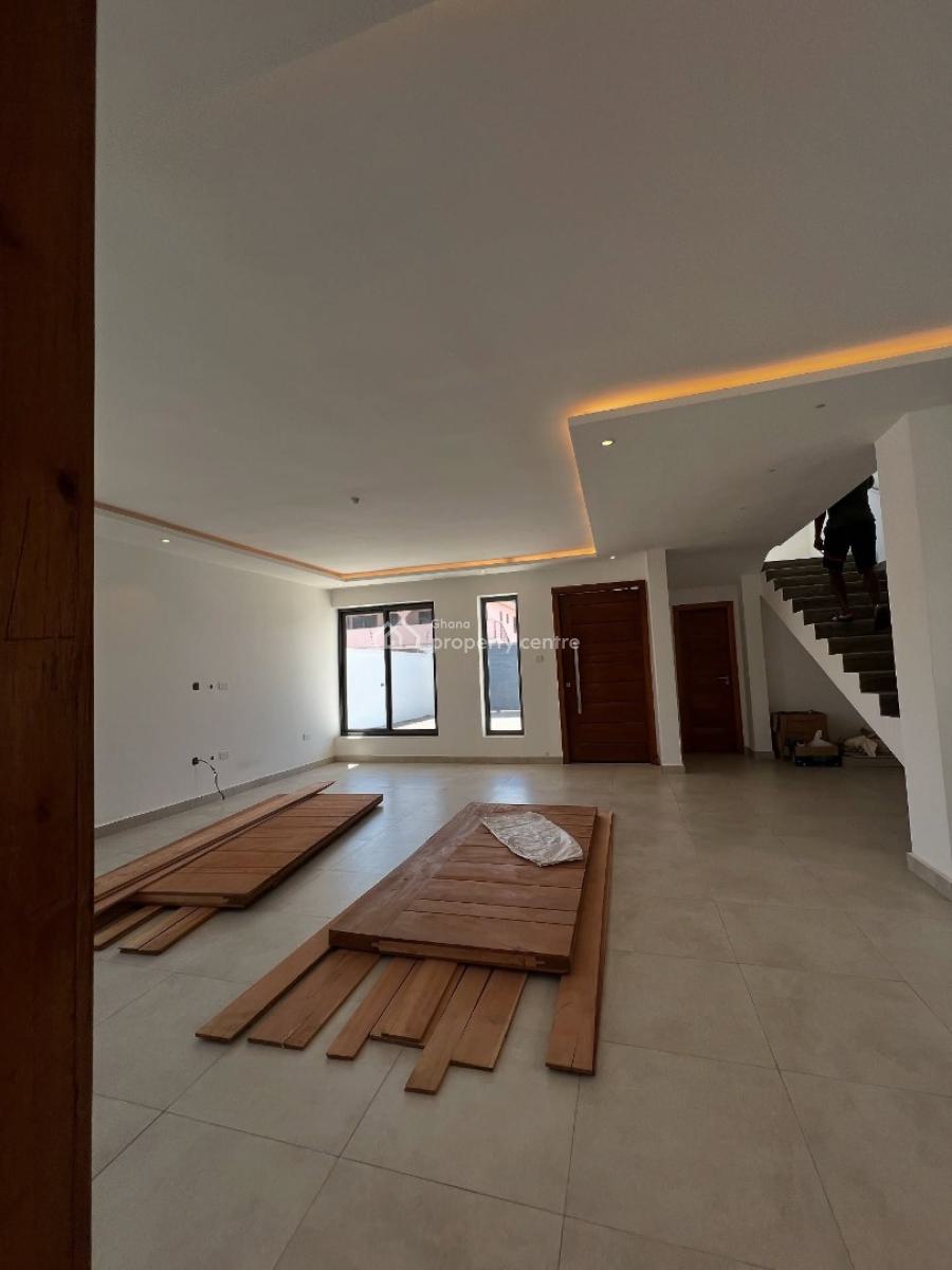 Executive 4 Bedroom, Ga East Municipal, Accra, House for Sale