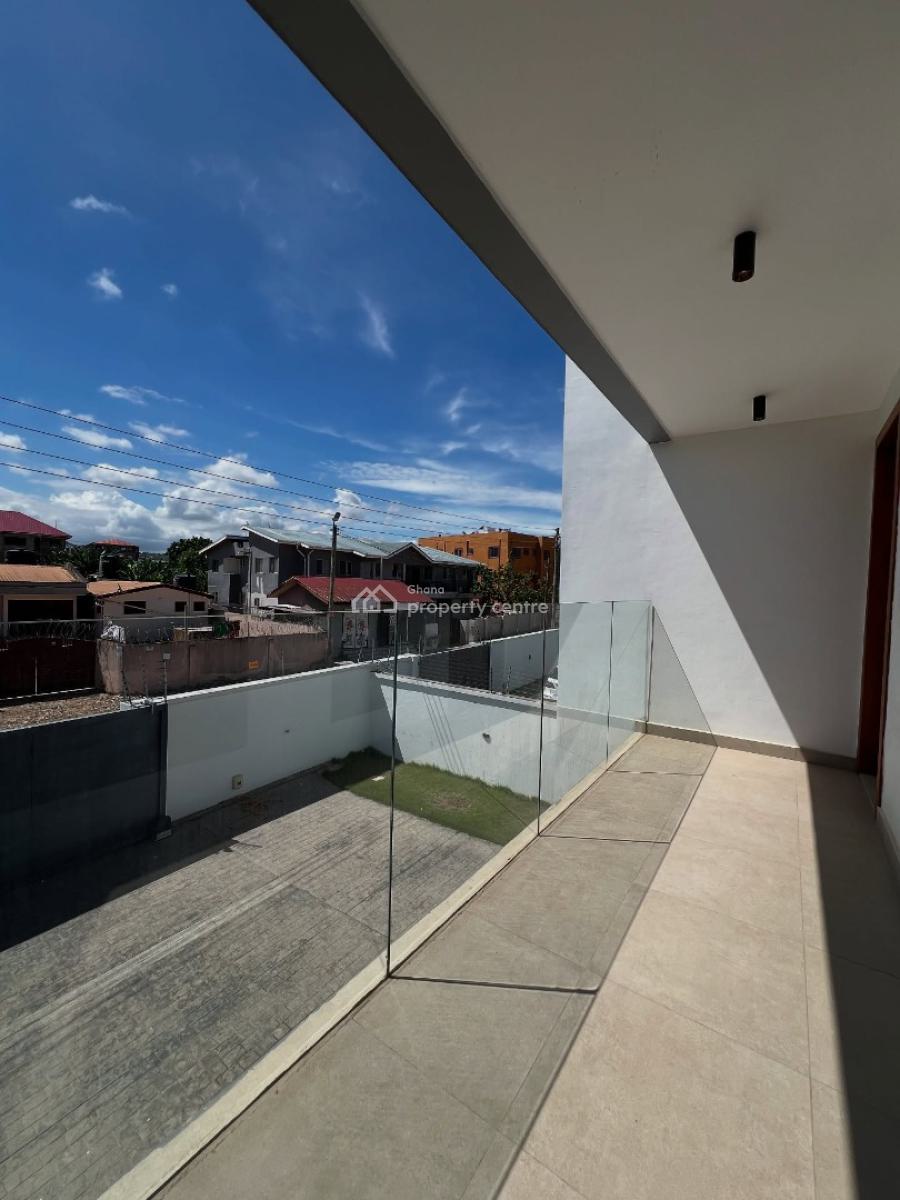 Executive 4 Bedroom, Ga East Municipal, Accra, House for Sale