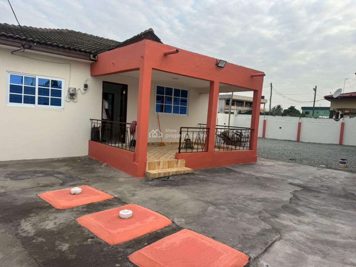 2 Bedroom Self Compound with 1 Washroom, Petroleum, Achimota, Accra, House for Rent