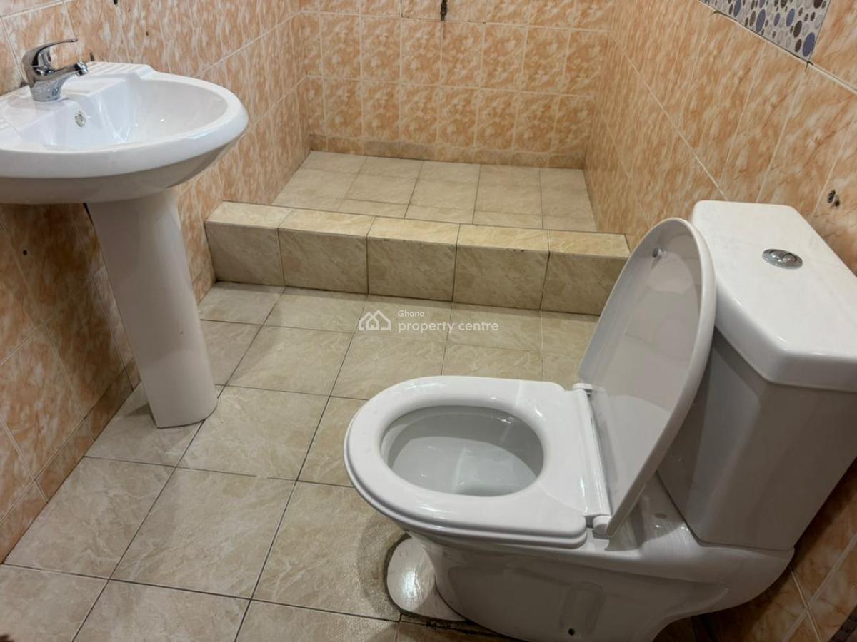 2 Bedroom Self Compound with 1 Washroom, Petroleum, Achimota, Accra, House for Rent