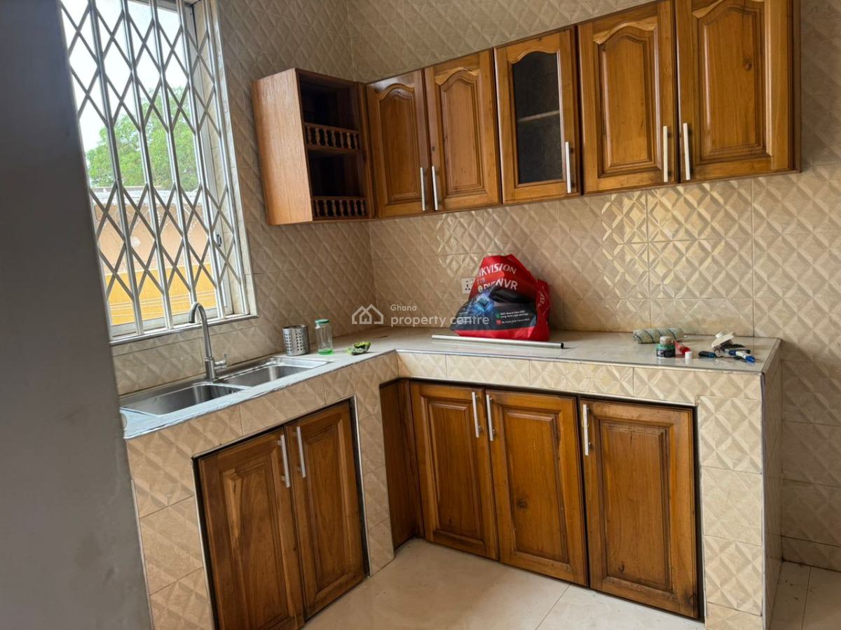 Executive 2 Bedroom with 2 Washroom Apartment, Mile 7, Achimota, Accra, Apartment for Rent