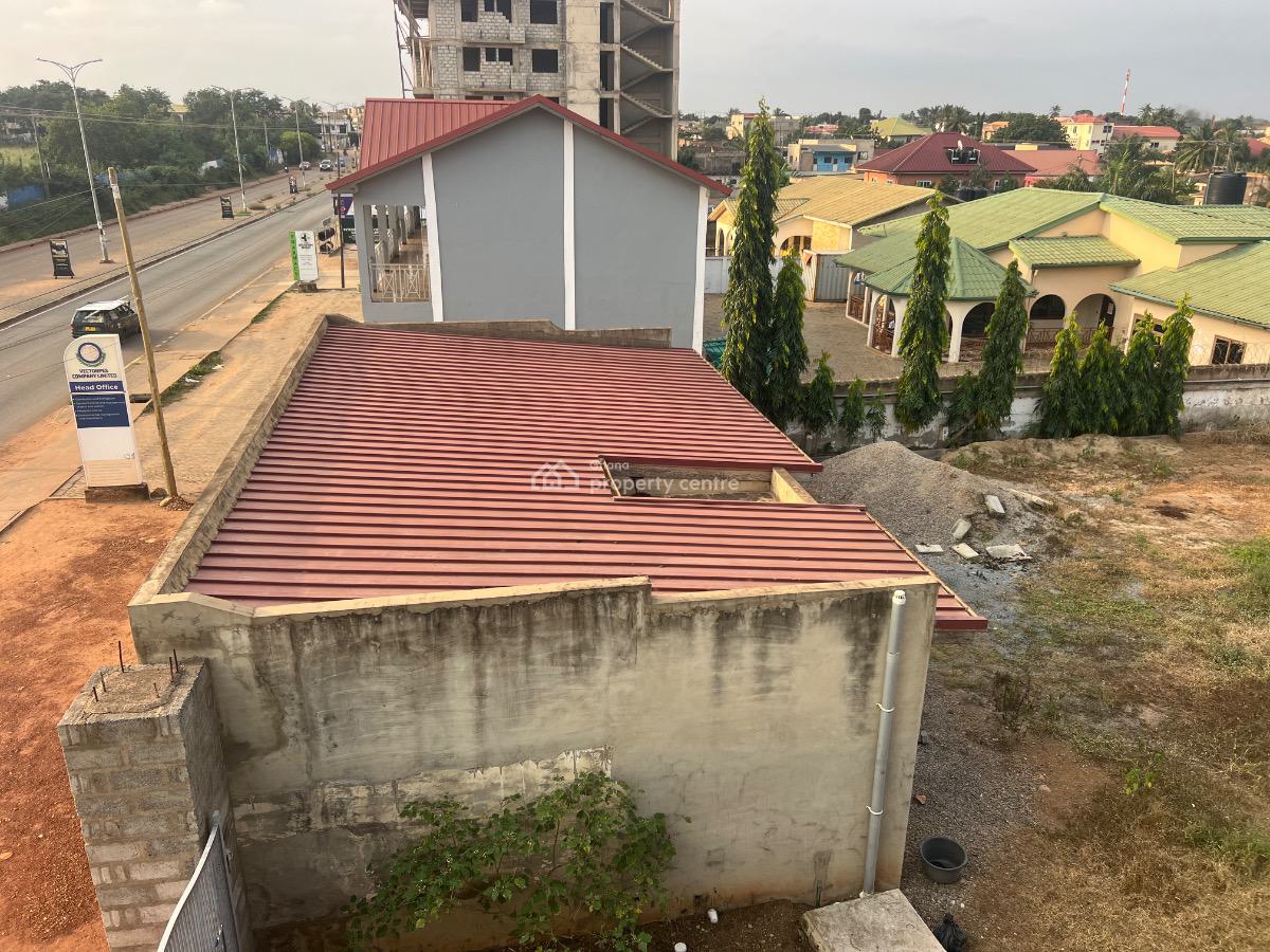 Roadside Land in Adenta, Adenta, Adenta Municipal, Accra, Mixed-use Land for Sale