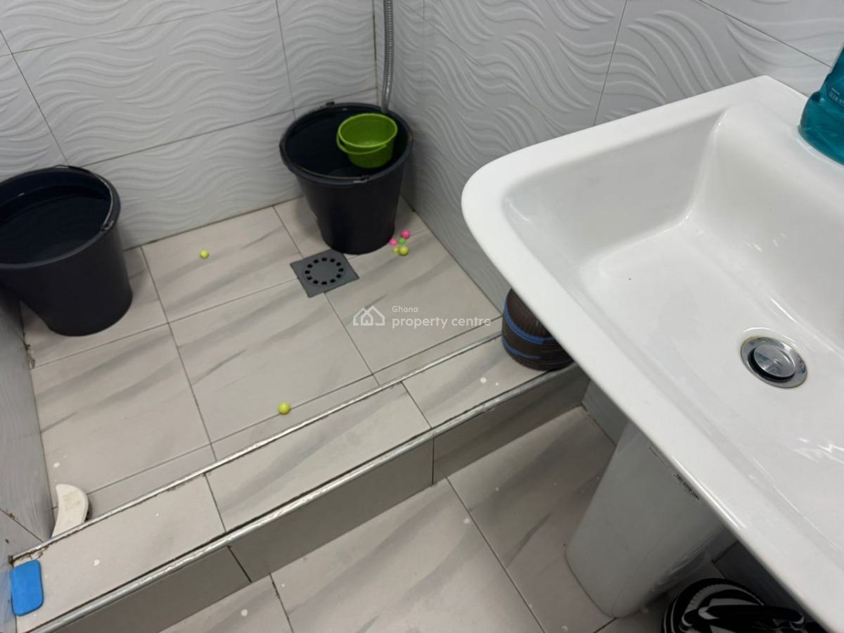 Executive 2 Bedroom with 3 Washroom Apartment, Mile 7, Achimota, Accra, Apartment for Rent