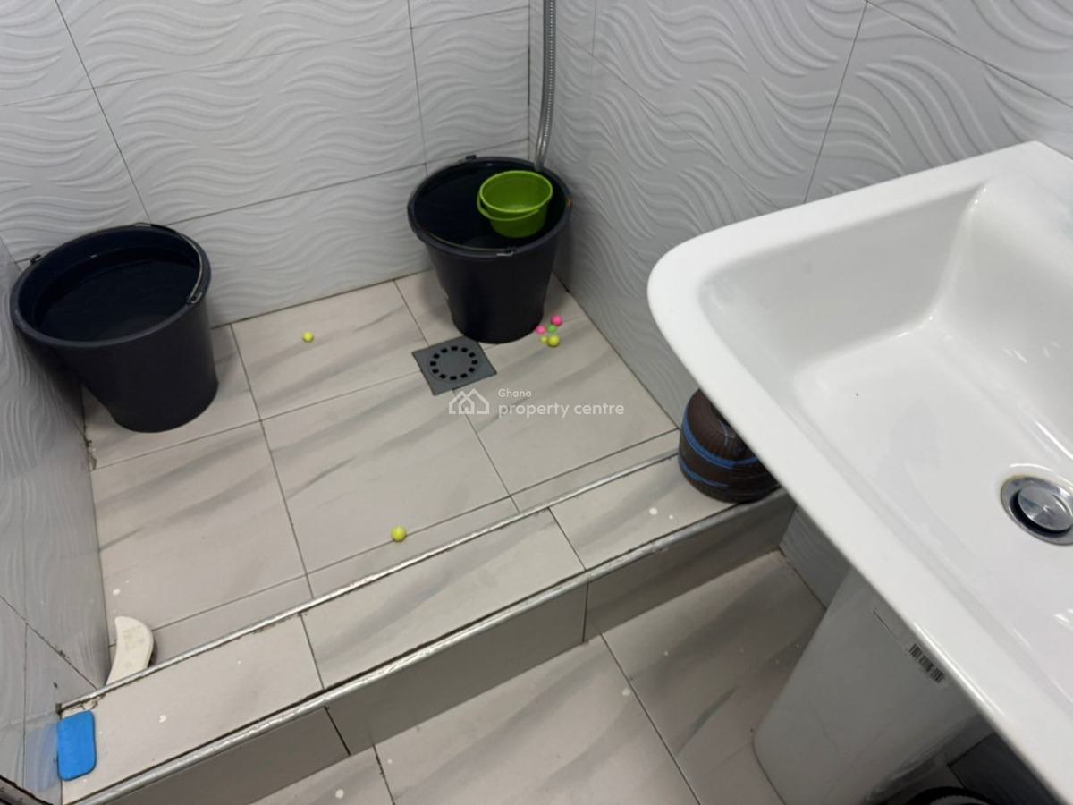 Executive 2 Bedroom with 3 Washroom Apartment, Mile 7, Achimota, Accra, Apartment for Rent