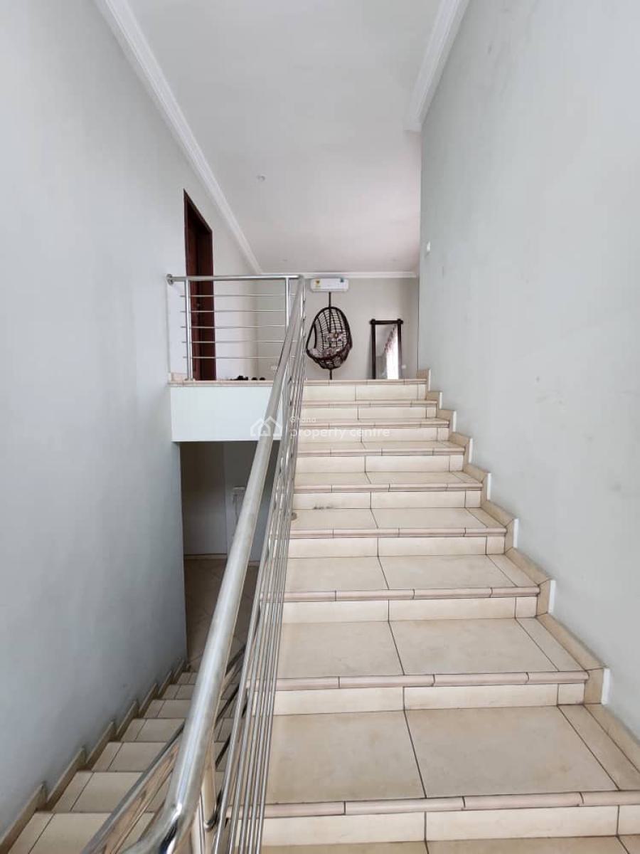 3 Bedroom Duplex with Staff Quarters in a Gated Community with Pool, Abelemkpe, Dzorwulu, Accra, Townhouse for Rent