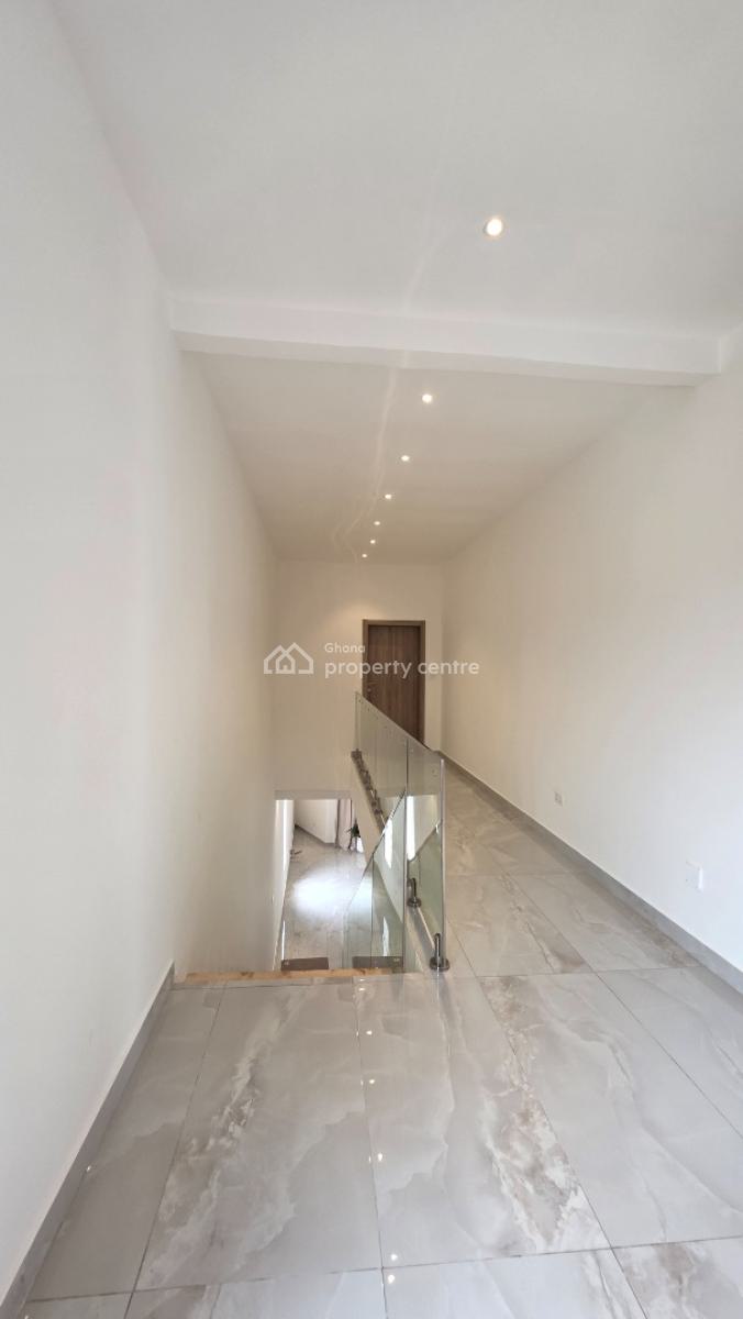 4 Bedroom House with a Boys Quarters and a Swimming Pool at East Legon, East Legon Adjringano, Accra Metropolitan, Accra, House for Sale