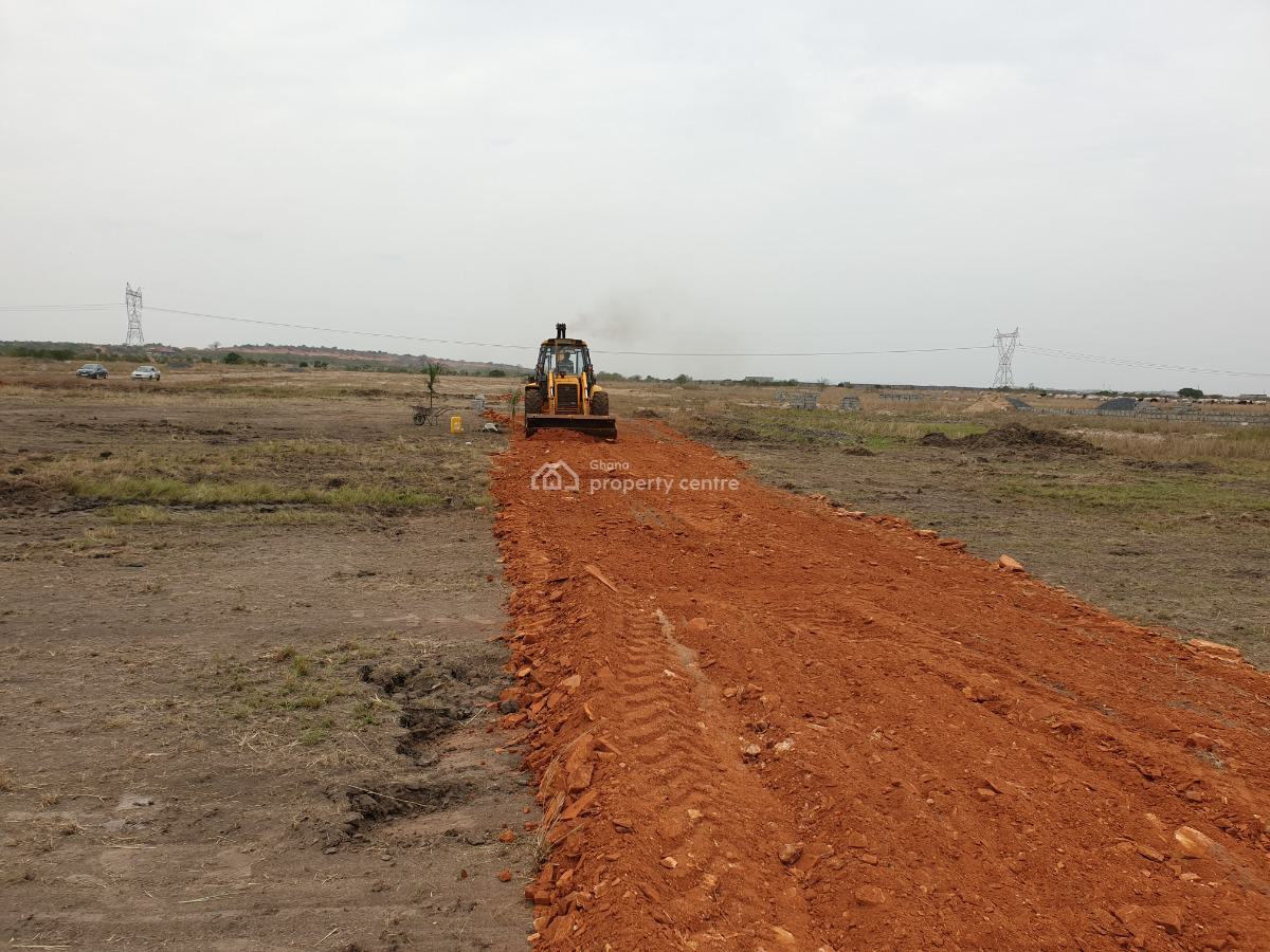 Outstanding Inner City Lands at Tema Community 25, Adom Estate Road, Dawhenya, Tema, Accra, Mixed-use Land for Sale