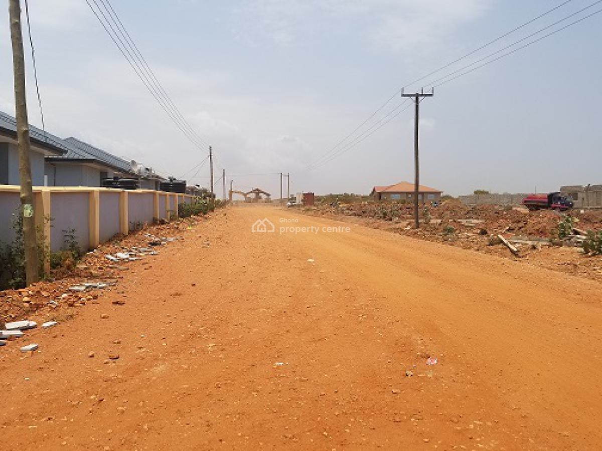 Benefit More !!!!! Tema Community 25 Lands., Community 25 Mall, Tema, Accra, Mixed-use Land for Sale