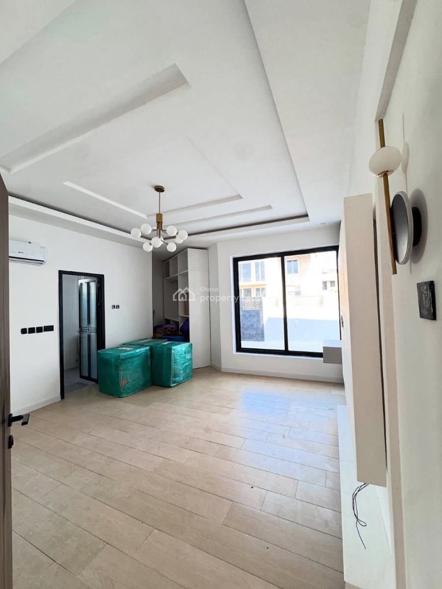 Executive All En-suite 6 Bedroom, Lashibi, Accra, House for Sale