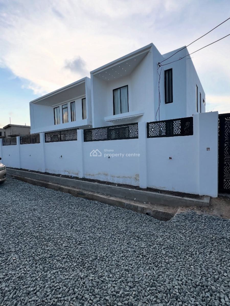 Executive All En-suite 6 Bedroom, Lashibi, Accra, House for Sale