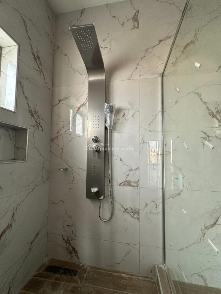 Executive 5 Bedrooms, East Legon, Accra, House for Sale