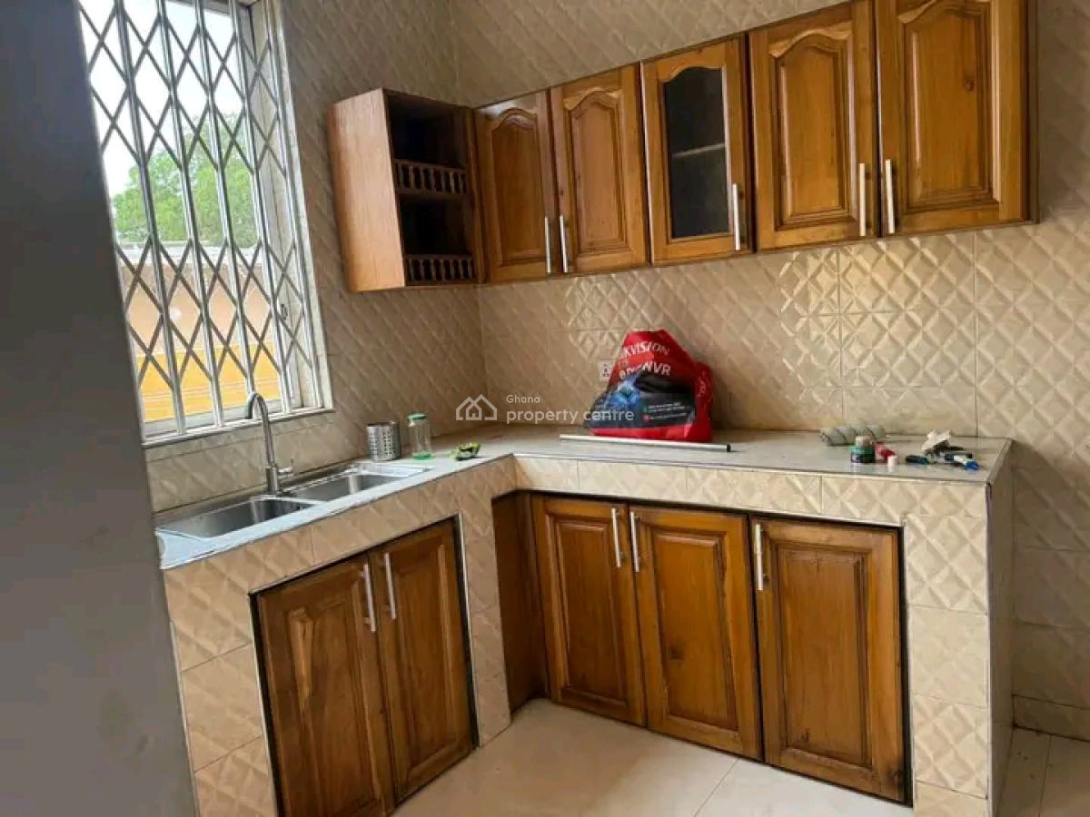 Executive 2bedroom Apartment @ Achimota Mile7, Mile7, Achimota, Accra, Apartment for Rent