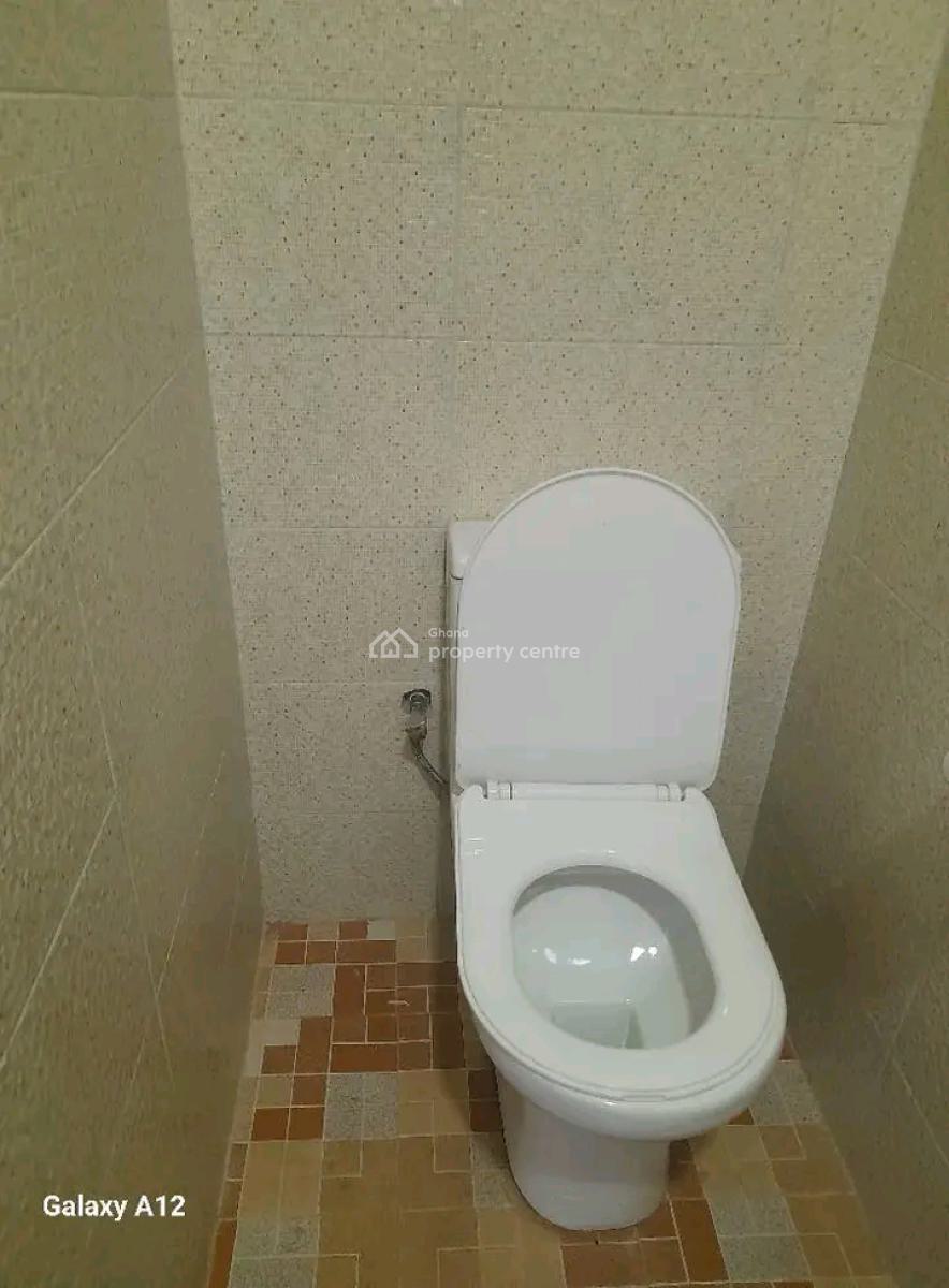 Chamber and Hall Apartment @ East Airport, East Airport, Airport Residential Area, Accra, Apartment for Rent