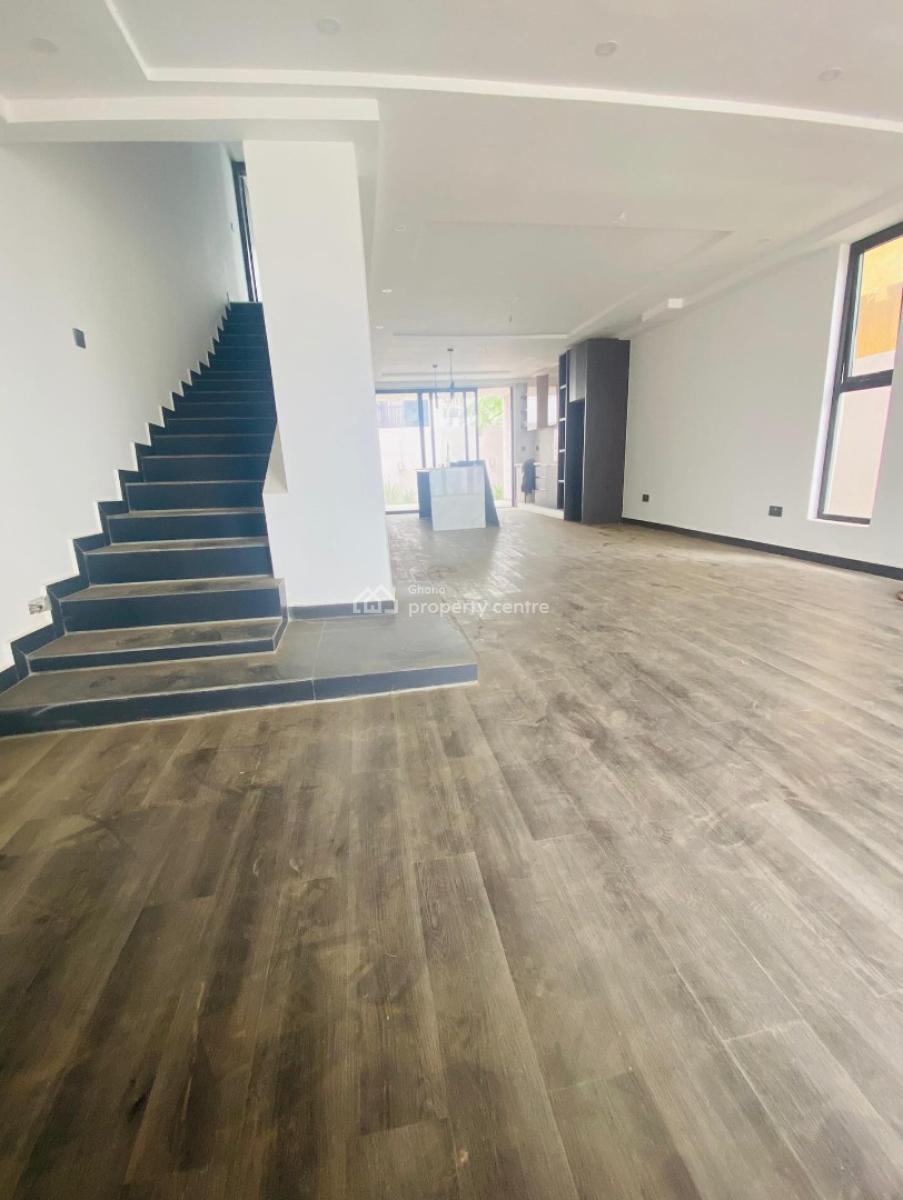 Executive 3 Bedrooms, Airport Residential Area, Accra, Townhouse for Rent