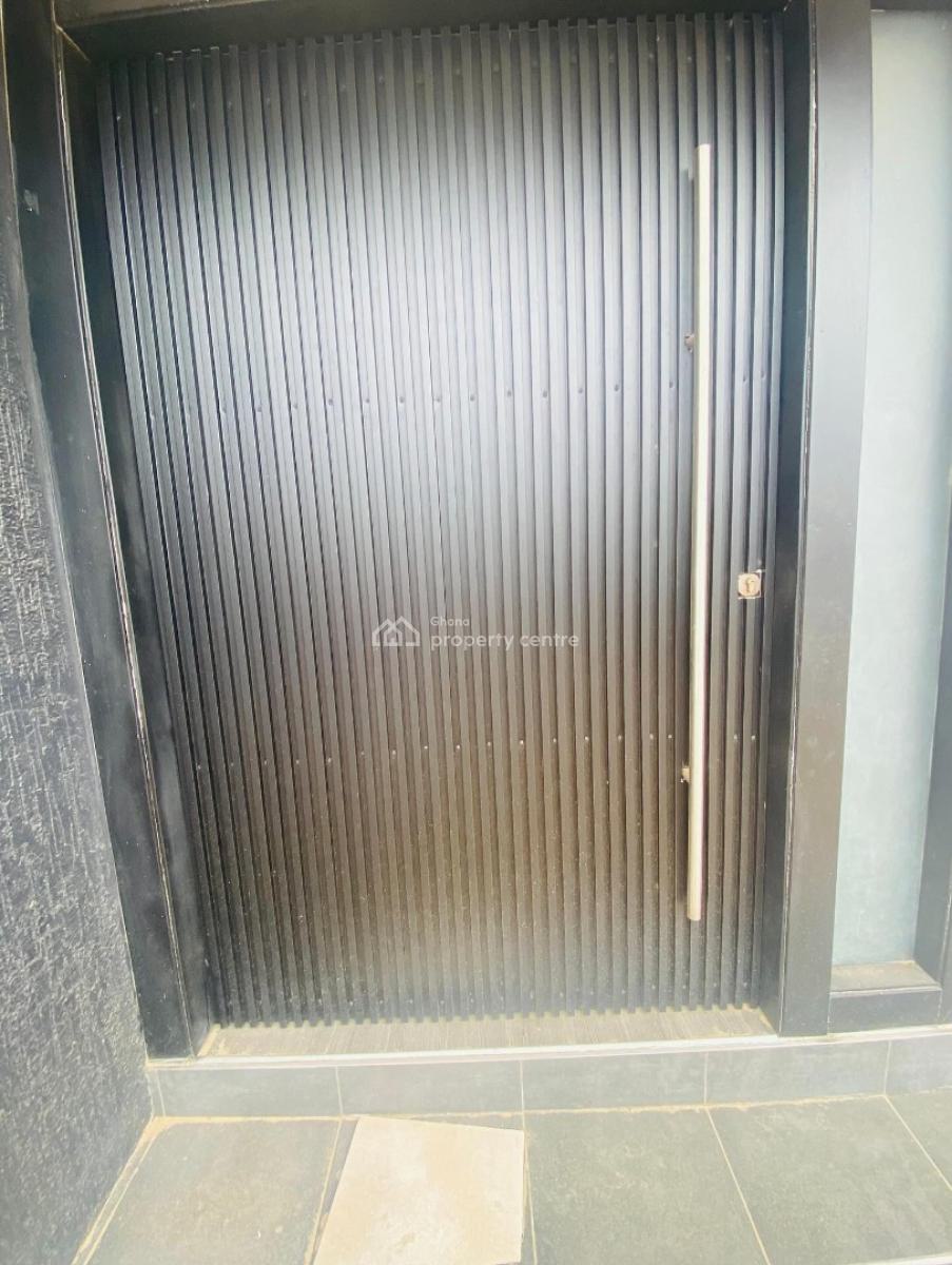 Executive 3 Bedrooms, Airport Residential Area, Accra, Townhouse for Rent